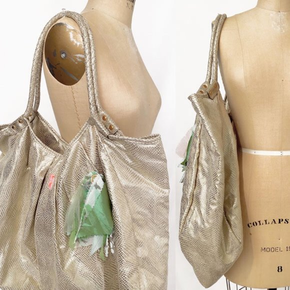 LF Gold Foil Foldable Carry-All Tote - Picture 7 of 13